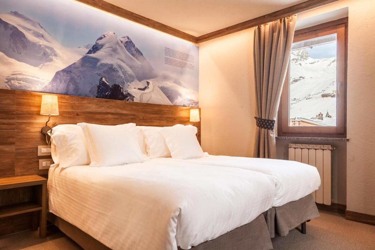 Hotel Breithorn Брей-Червінія Екстер'єр фото